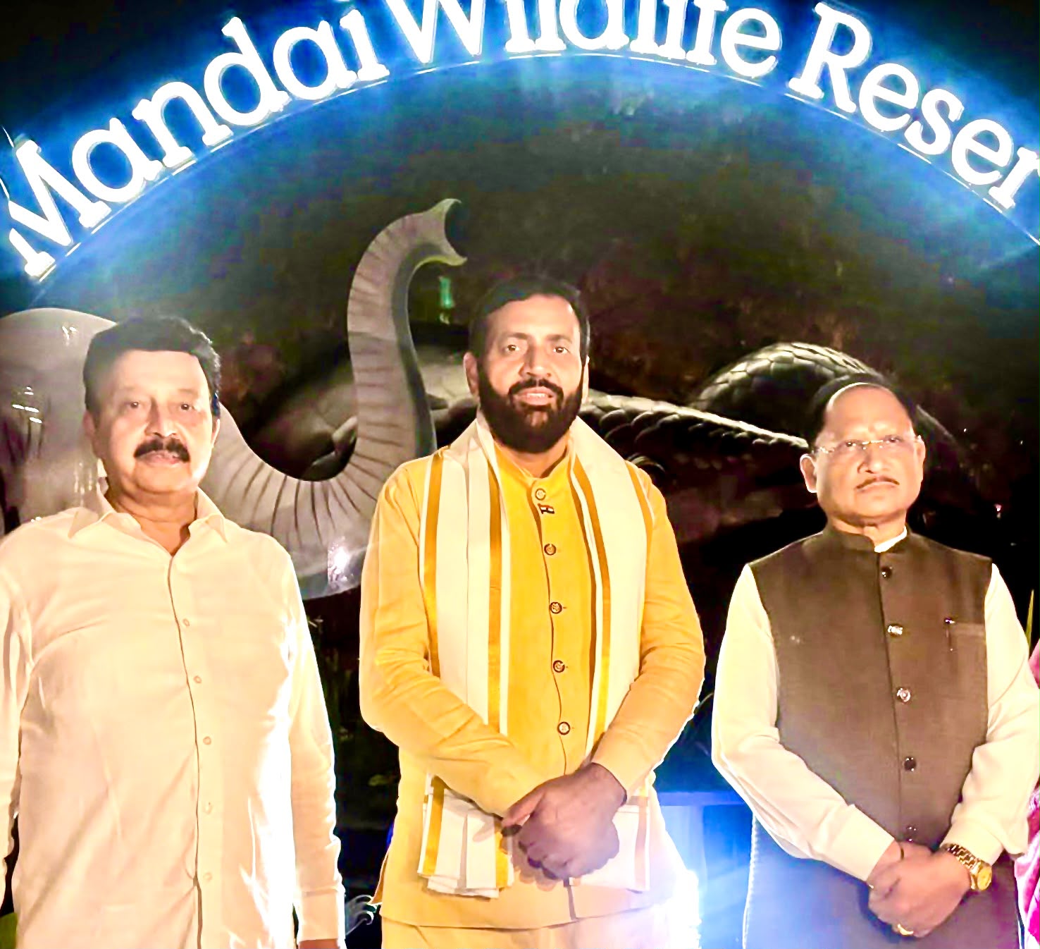 news banner